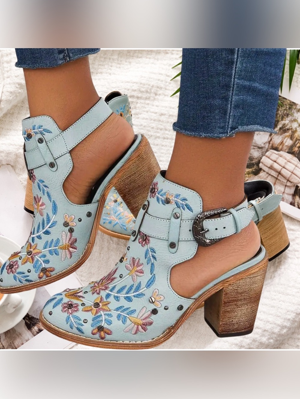 Vintage Western Floral Embroidery Wood Heeled Buckle Strap Ankle Booties SZ 8